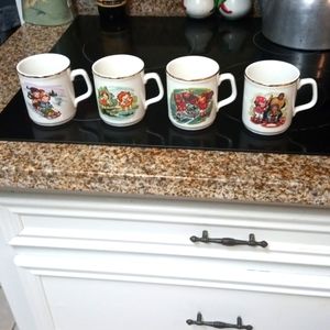 4 Campbell Soup Limited Edition Mugs